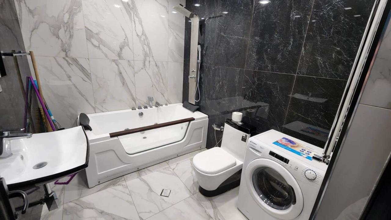 Luxuary 2Bedroom 2 Bathroom Apartment With Jacuzzi يريفان المظهر الخارجي الصورة