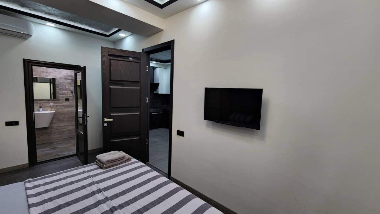 Luxuary 2Bedroom 2 Bathroom Apartment With Jacuzzi يريفان المظهر الخارجي الصورة